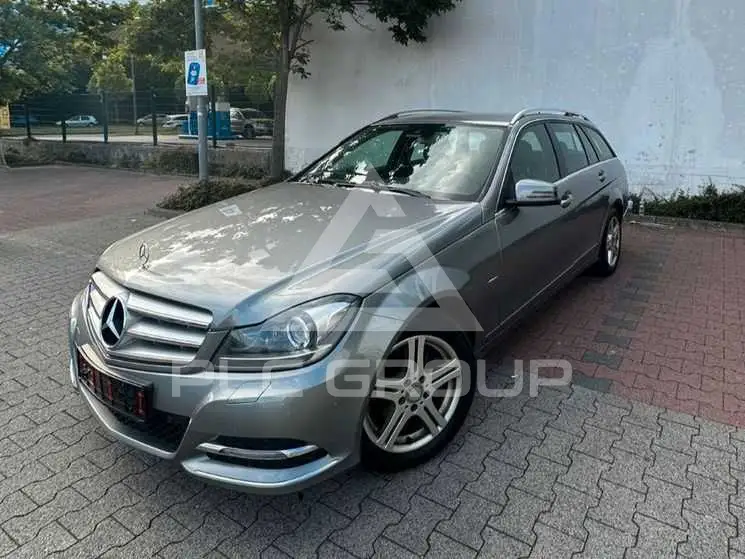 2011 Mercedes Benz C 220