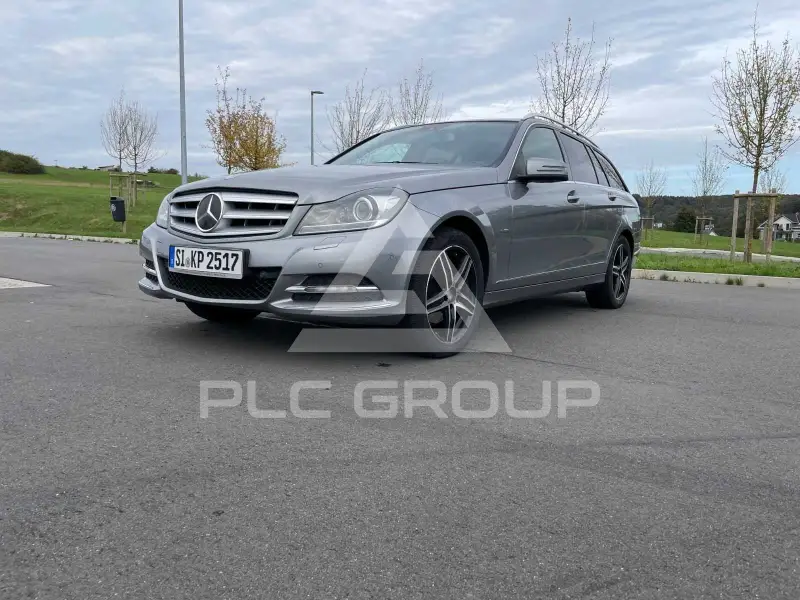 2011 Mercedes Benz C 220
