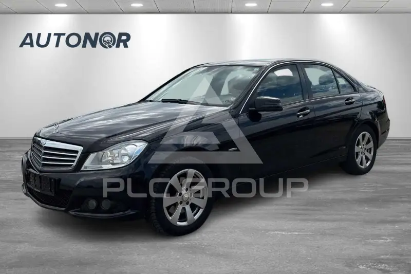 2011 Mercedes Benz C 220