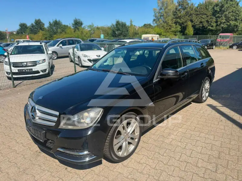2011 Mercedes Benz C 220