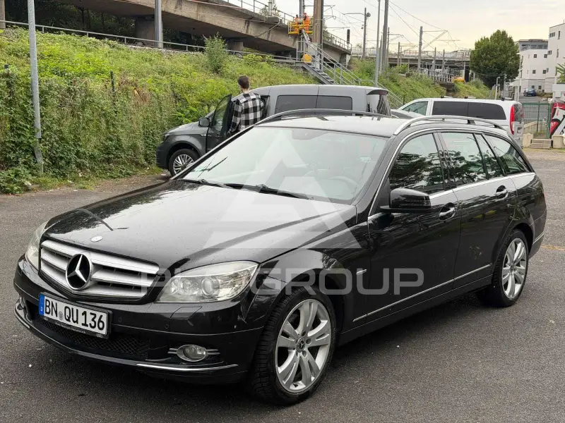 2011 Mercedes Benz C 220