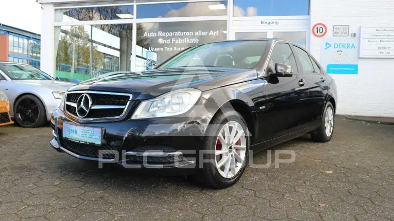2011 Mercedes Benz C 220