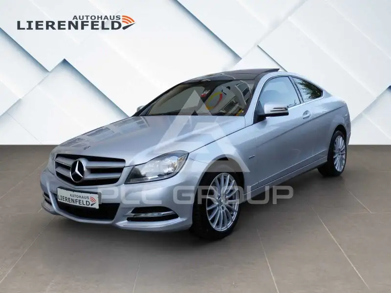 2011 Mercedes Benz C 220