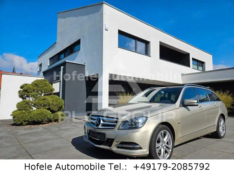 2011 Mercedes Benz C 220