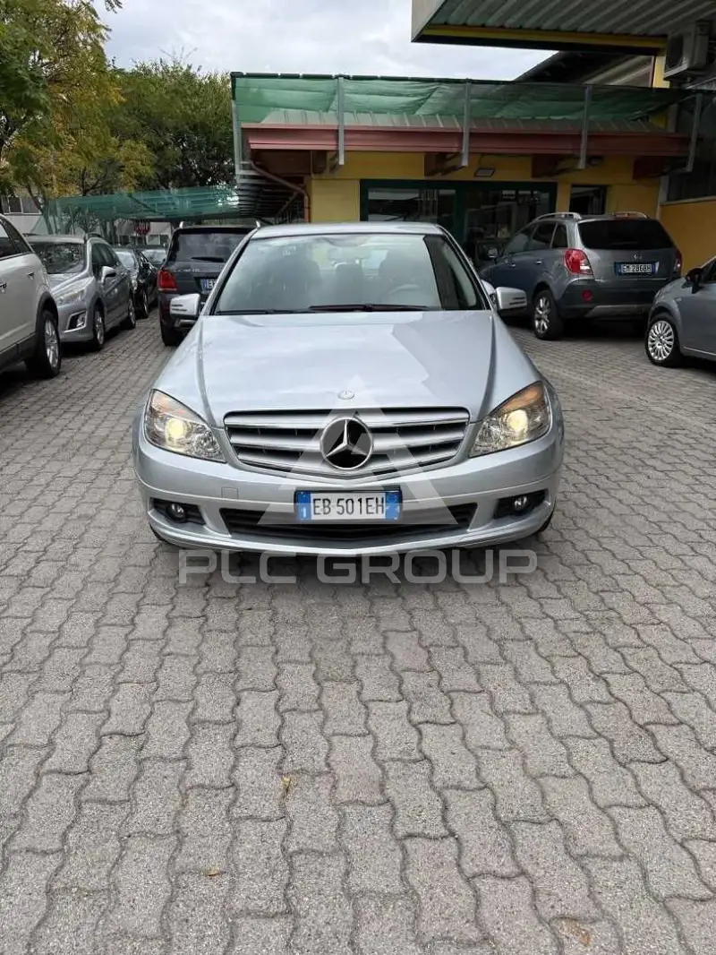 2011 Mercedes Benz C 220
