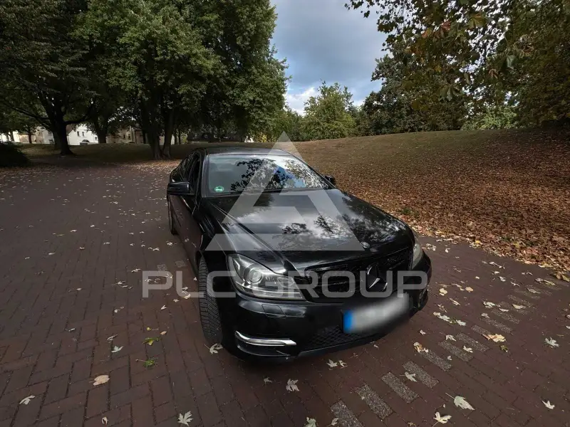 2011 Mercedes Benz C 220