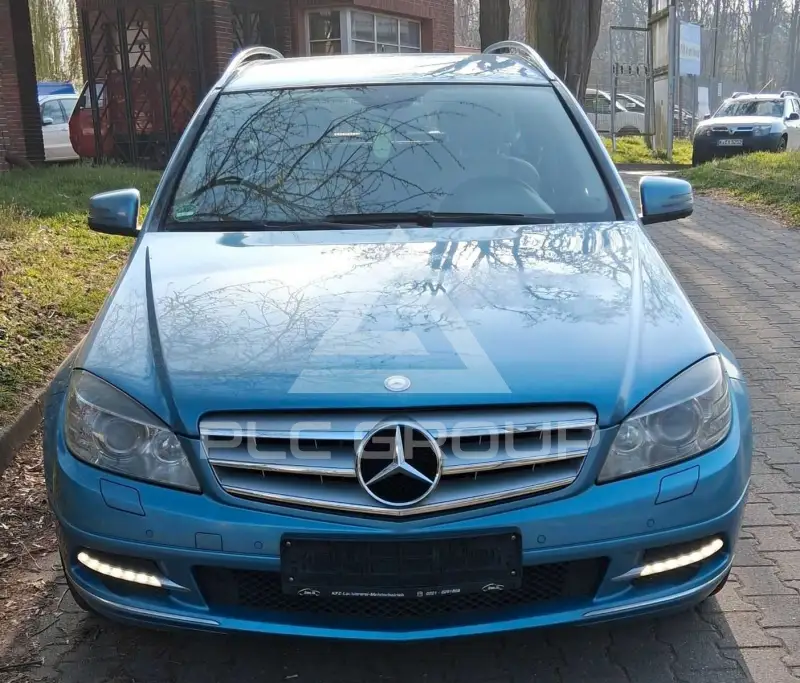 2011 Mercedes Benz C 220