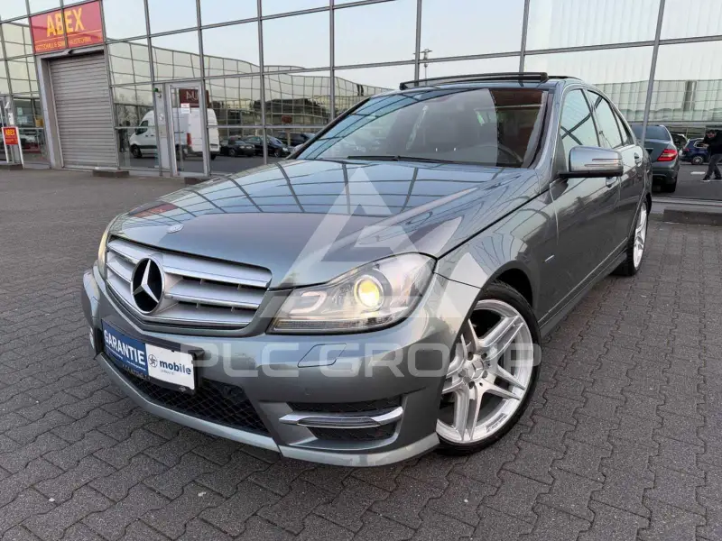 2011 Mercedes Benz C 220