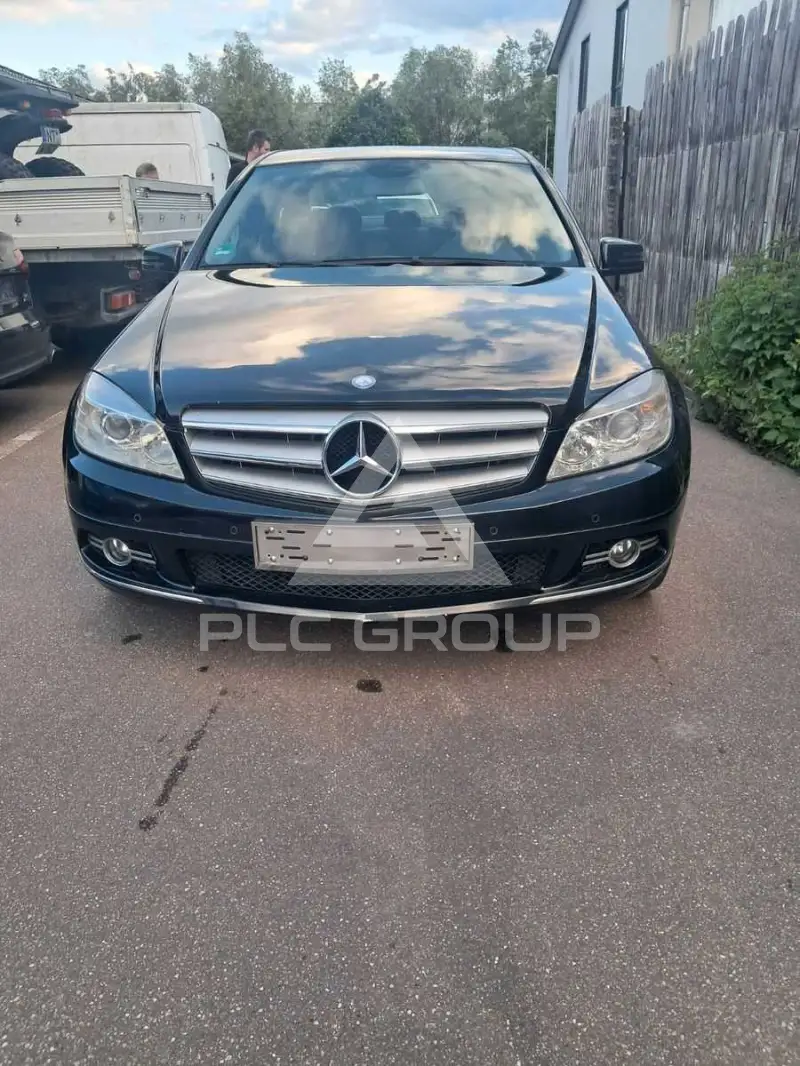 2011 Mercedes Benz C 220