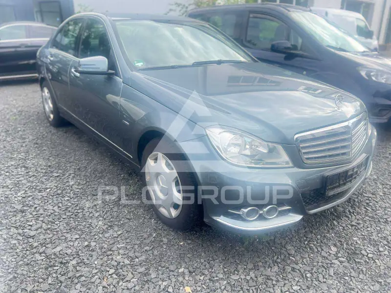 2011 Mercedes Benz C 220