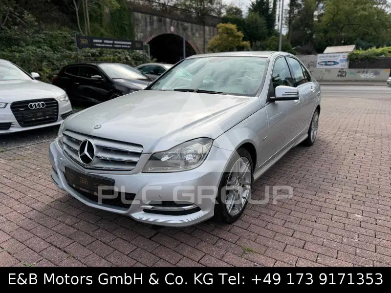 2011 Mercedes Benz C 220