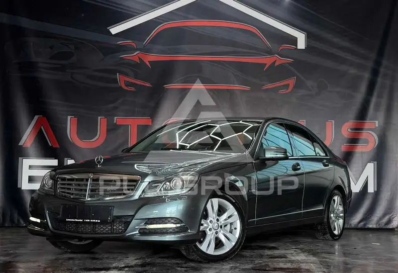2011 Mercedes Benz C 220