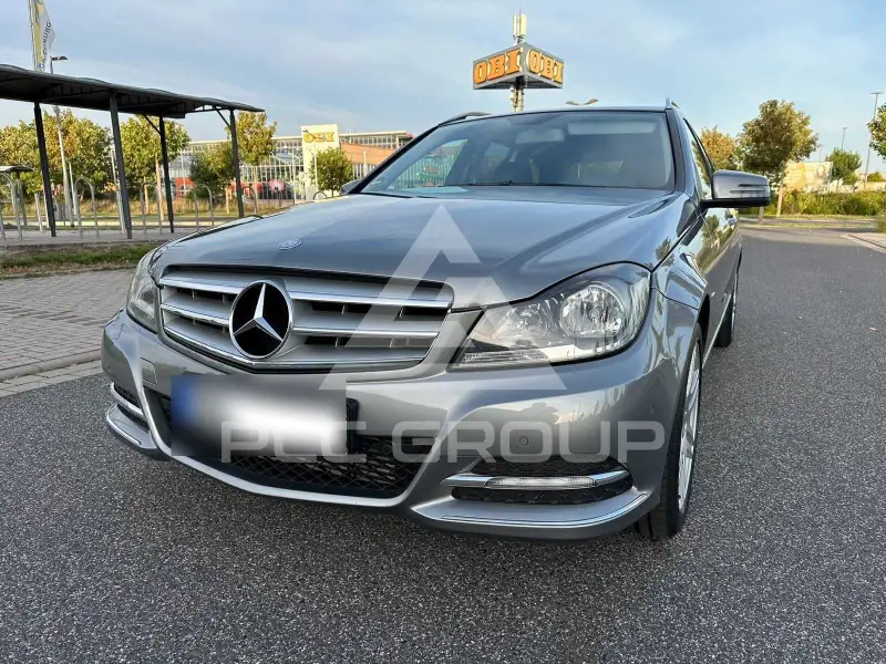 2011 Mercedes Benz C 220