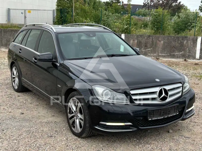 2011 Mercedes Benz C 220