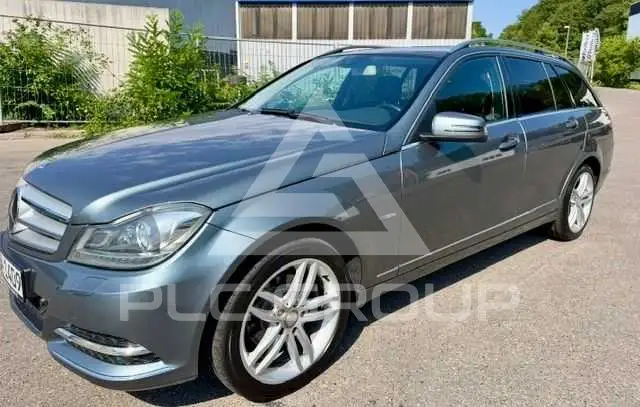 2011 Mercedes Benz C 220