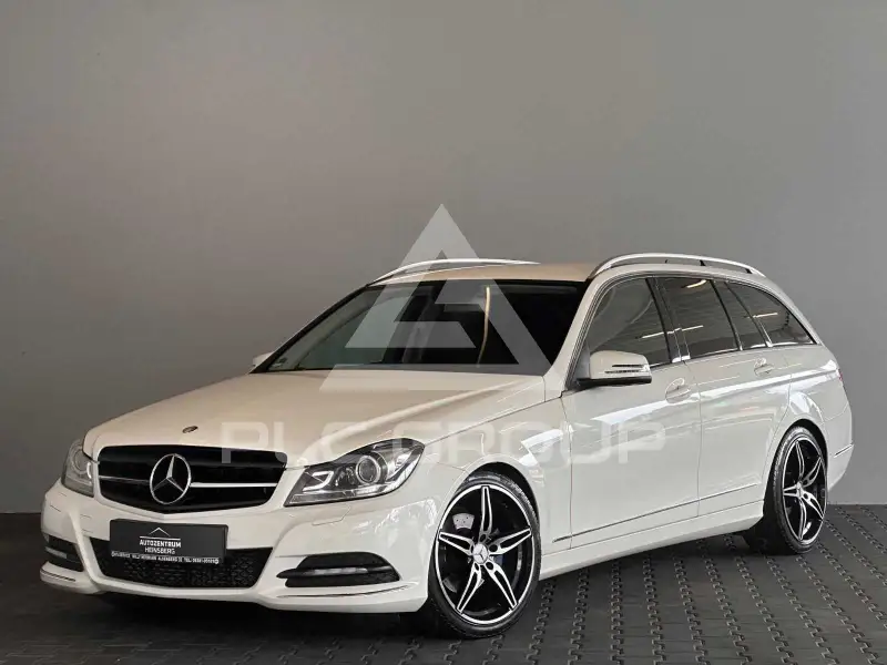 2011 Mercedes Benz C 220