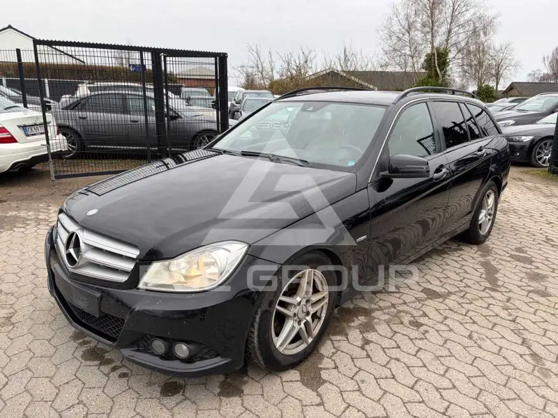 2011 Mercedes Benz C 220