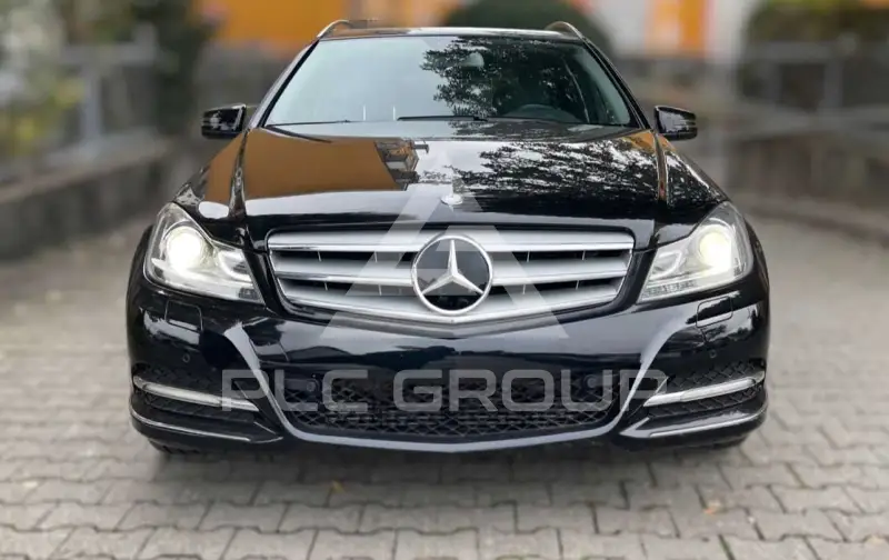 2011 Mercedes Benz C 220
