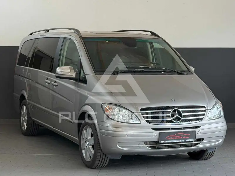 2011 Mercedes Benz Viano