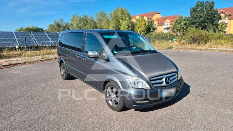 2011 Mercedes Benz Viano