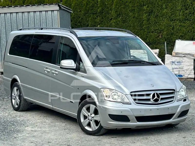 2011 Mercedes Benz Viano