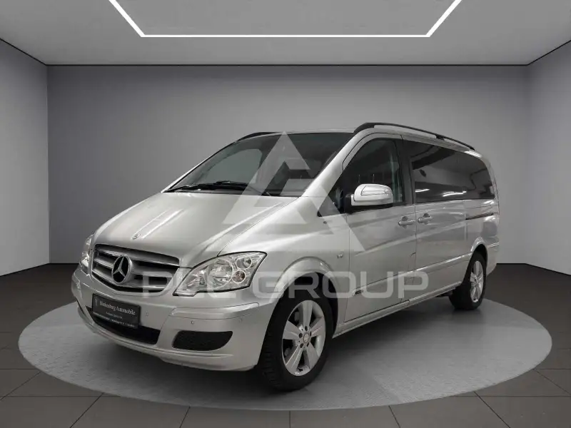 2011 Mercedes Benz Viano