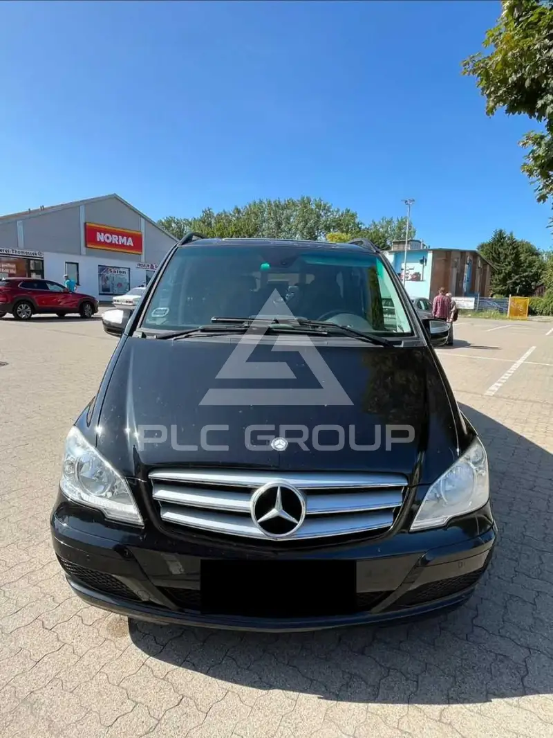 2011 Mercedes Benz Viano