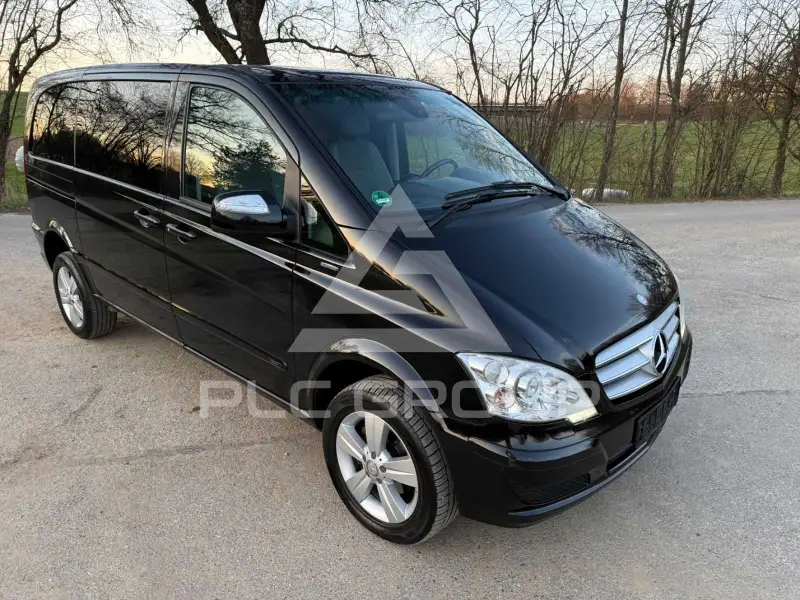 2011 Mercedes Benz Viano