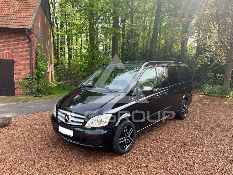 2011 Mercedes Benz Viano