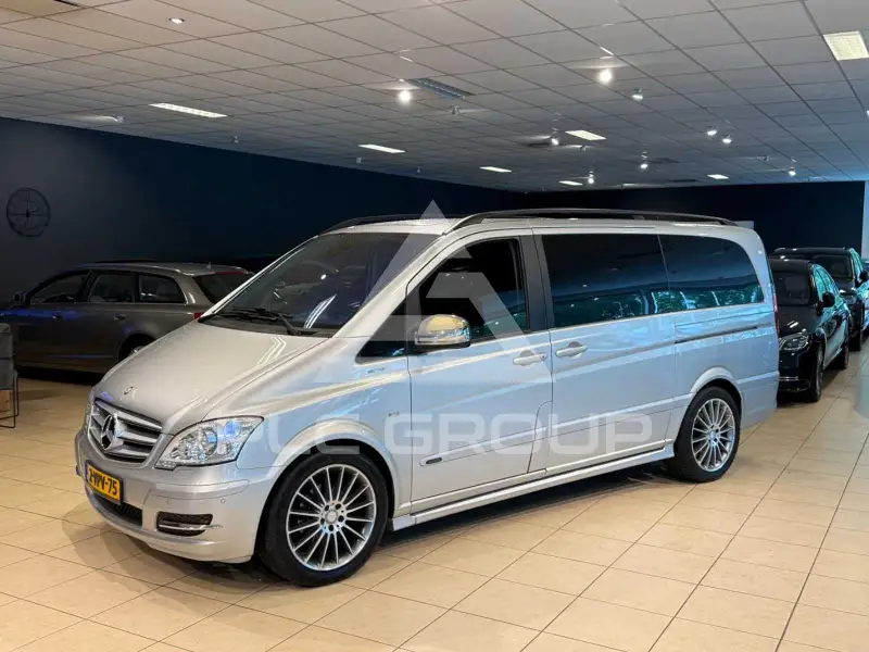2011 Mercedes Benz Viano