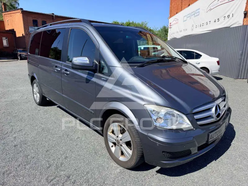 2011 Mercedes Benz Viano