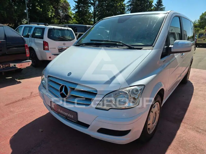 2011 Mercedes Benz Viano