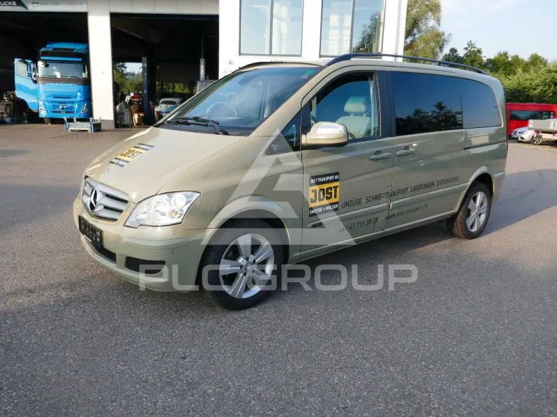 2011 Mercedes Benz Viano