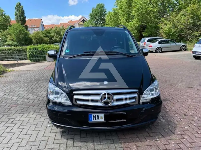 2011 Mercedes Benz Viano