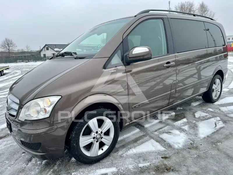 2011 Mercedes Benz Viano