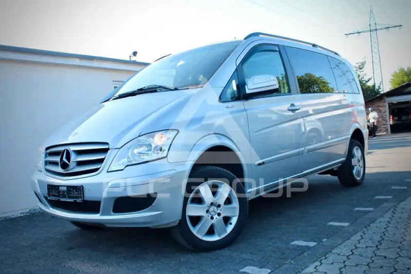 2011 Mercedes Benz Viano