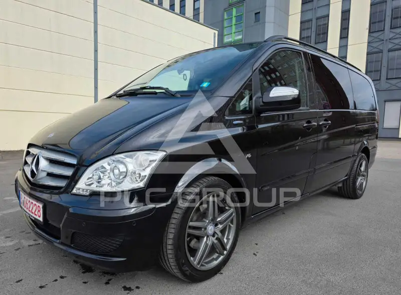 2011 Mercedes Benz Viano