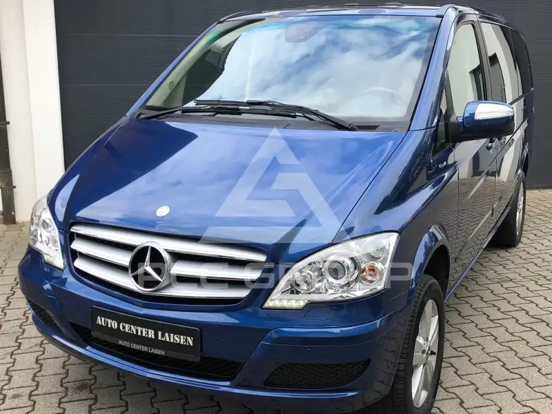 2011 Mercedes Benz Viano