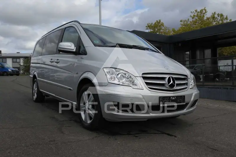 2011 Mercedes Benz Viano