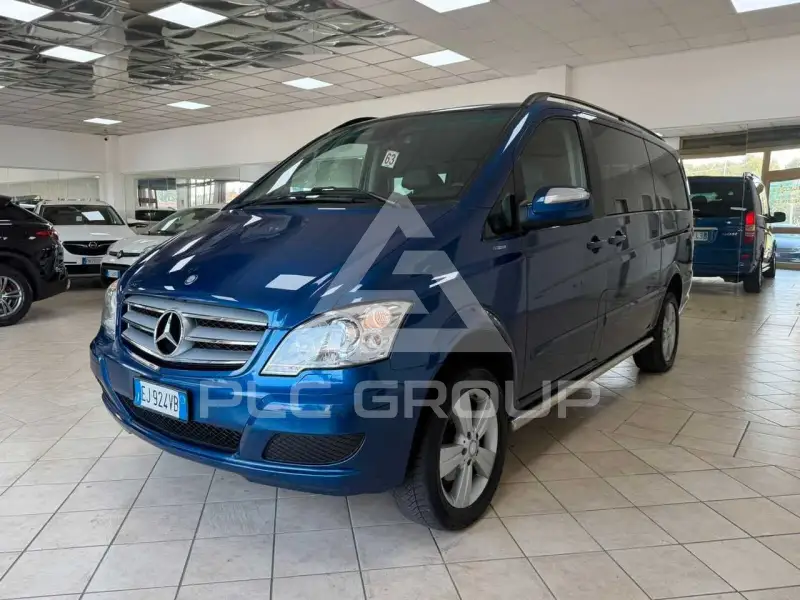 2011 Mercedes Benz Viano