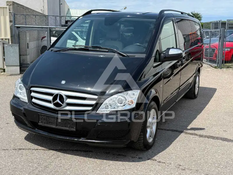 2011 Mercedes Benz Viano