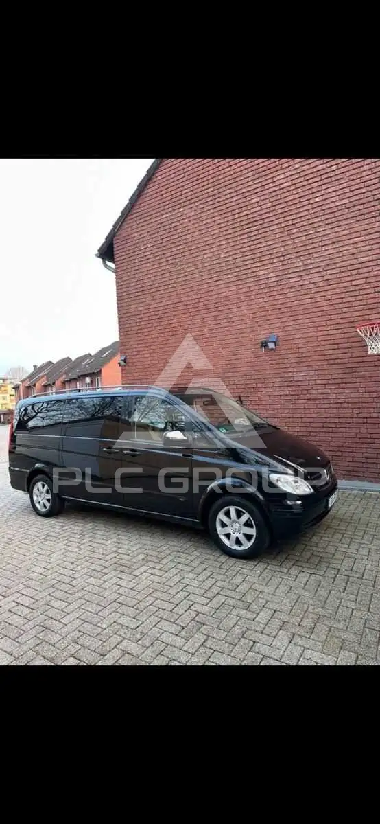 2011 Mercedes Benz Viano