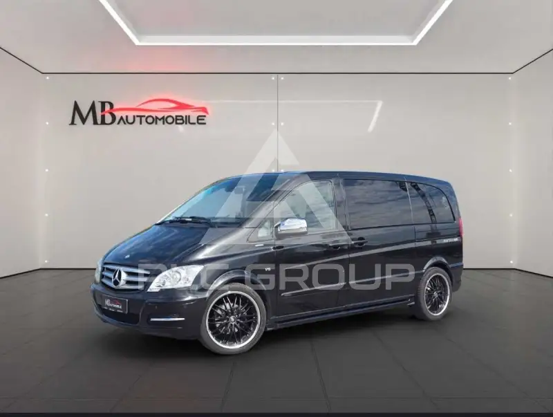 2011 Mercedes Benz Viano