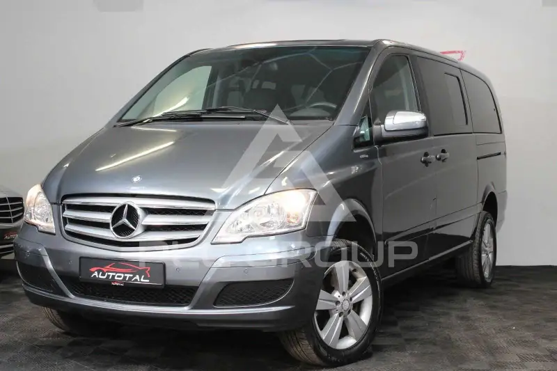 2011 Mercedes Benz Viano