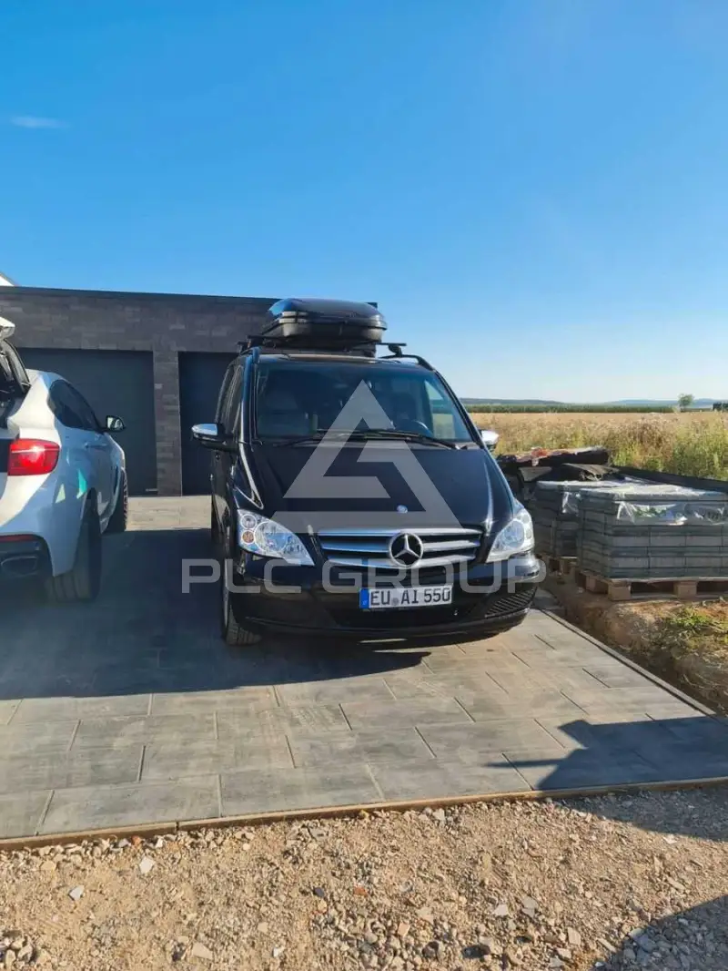2011 Mercedes Benz Viano