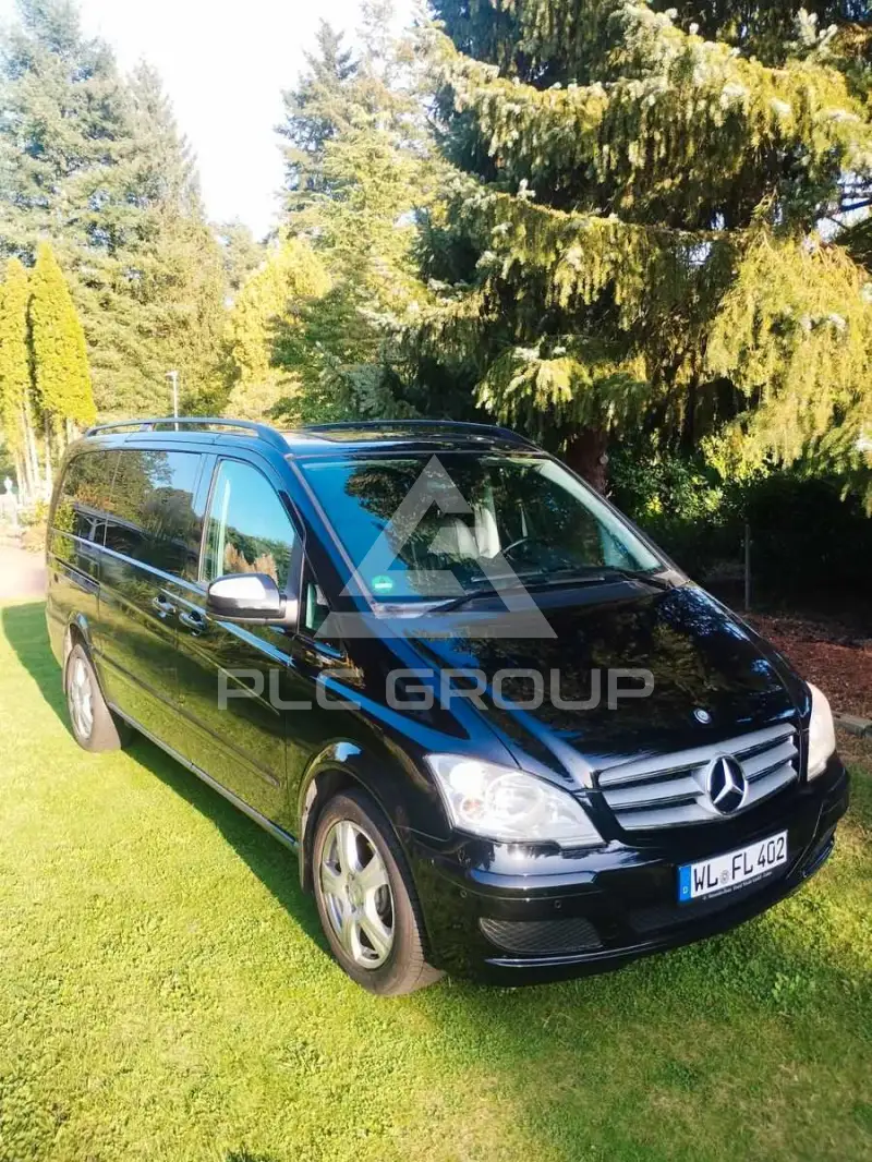 2011 Mercedes Benz Viano