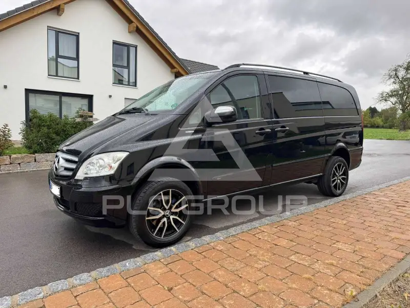 2011 Mercedes Benz Viano