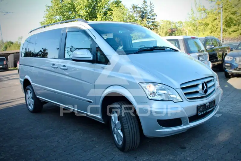 2011 Mercedes Benz Viano