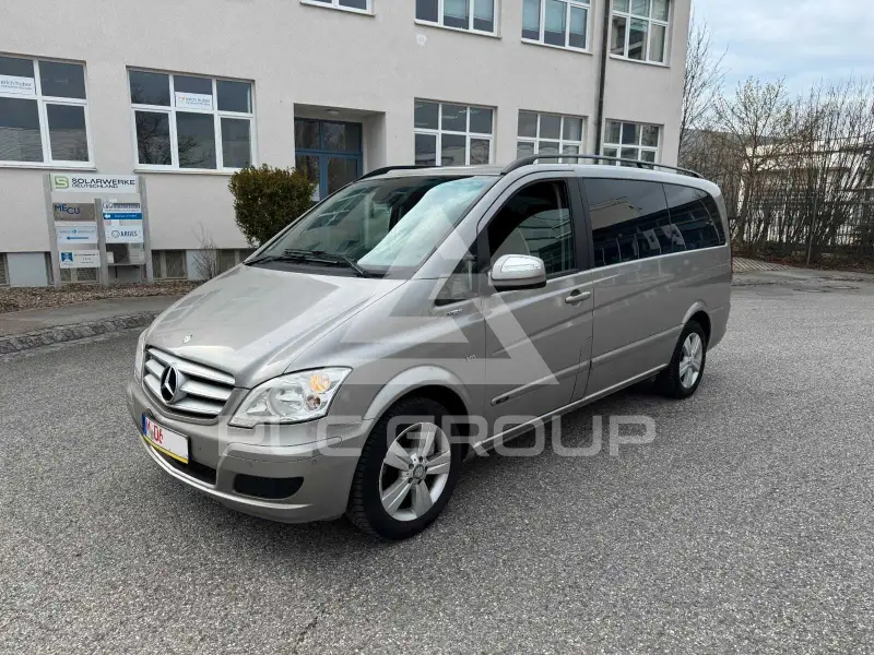 2011 Mercedes Benz Viano