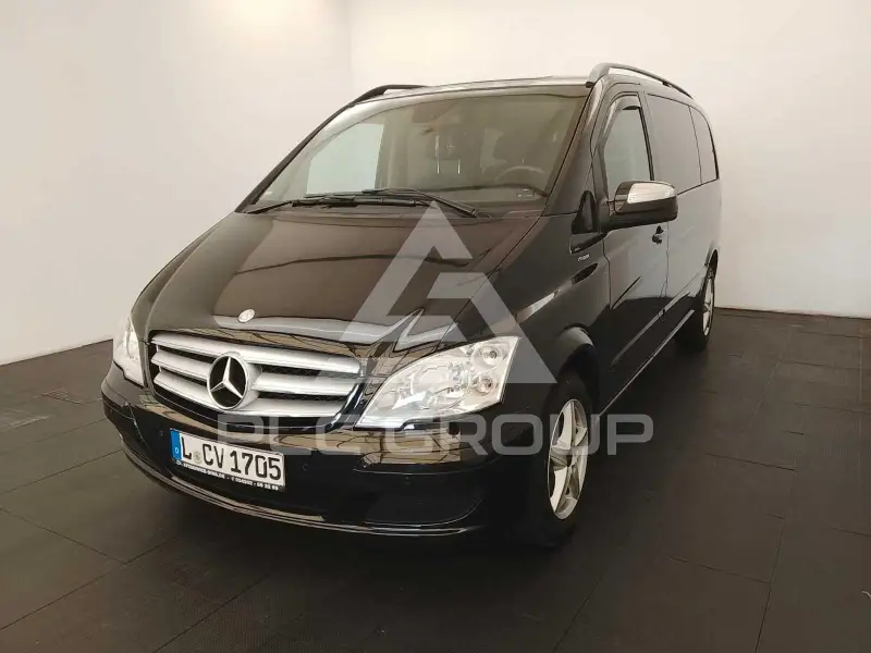 2011 Mercedes Benz Viano
